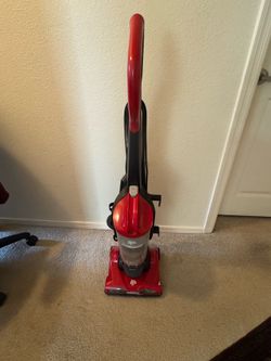 Dirt Devil Vacuum