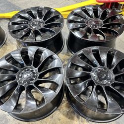 OEM Staggered 21" Tesla Model Y performance Uberturbine GLOSS BLACK Wheels Rims