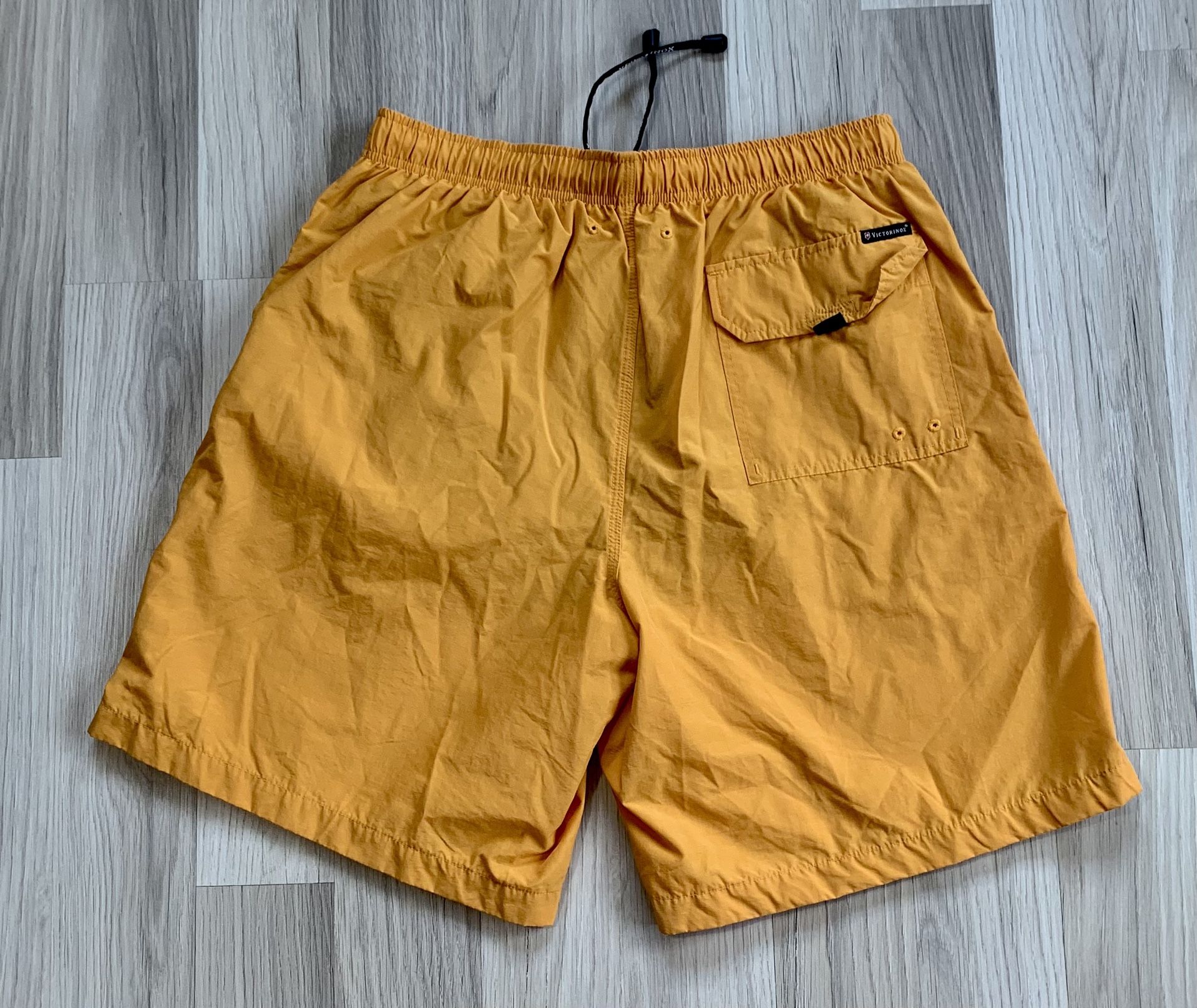 Victorinox Swiss Army Board Shorts Swim Trunks. Size Large. Good Condition, See All Pics