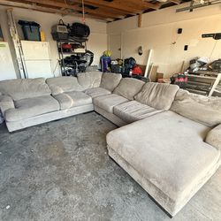 Sectional couch