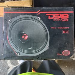 ds18 pro-x698bm 