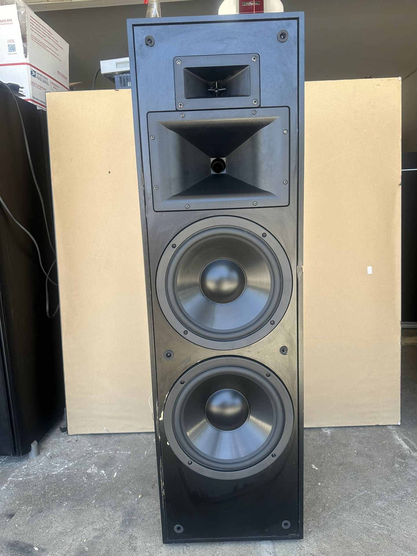 KLIPSCH KLF-20 FLOORSTANDING SPEAKER, DUAL 10” WOOFERS ( SINGLE)