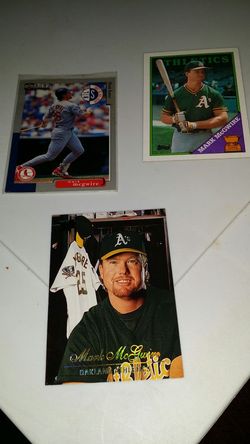 3 Mark McGwire baseball cards