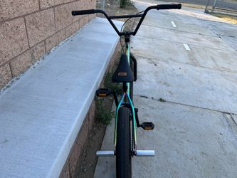 Elite bmx bike