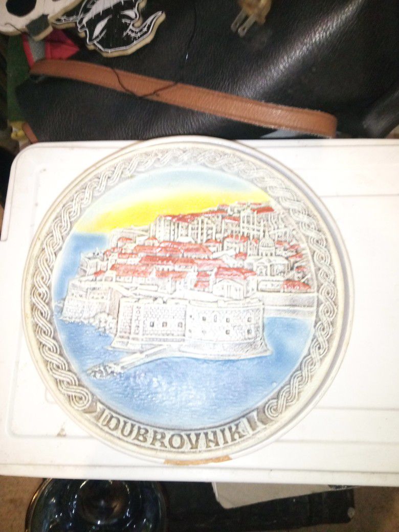 Dubrovnik Antique Chinese Decorations Display Plate