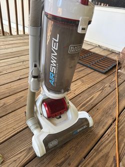 B&D swivel carpet vacuum