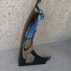 2020-23 Porsche Taycan Right Fender 