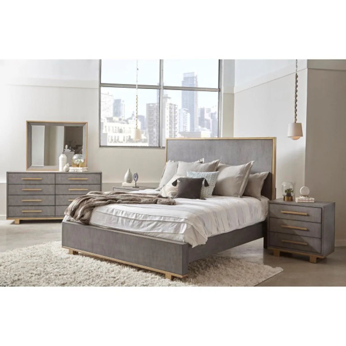 KING 4 Piece Bedroom Set