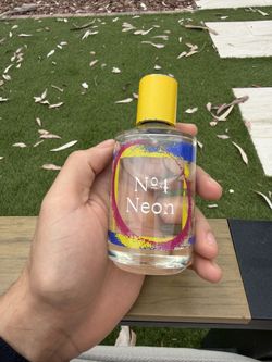 Neon N4