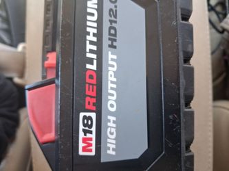 Milwaukee m18  9.0 battery