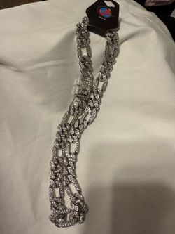 VVS APPROVED FINE CRYSTAL NECKLACE
