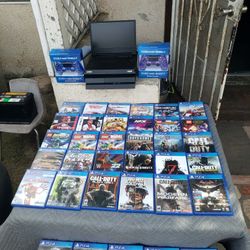 Black Sony Playstation 4 PS4 . READ WITH Me. NOO games No Monitor just PS4 with 2 Control $150. Monitor $240!. Gamed $20! To $40! Each