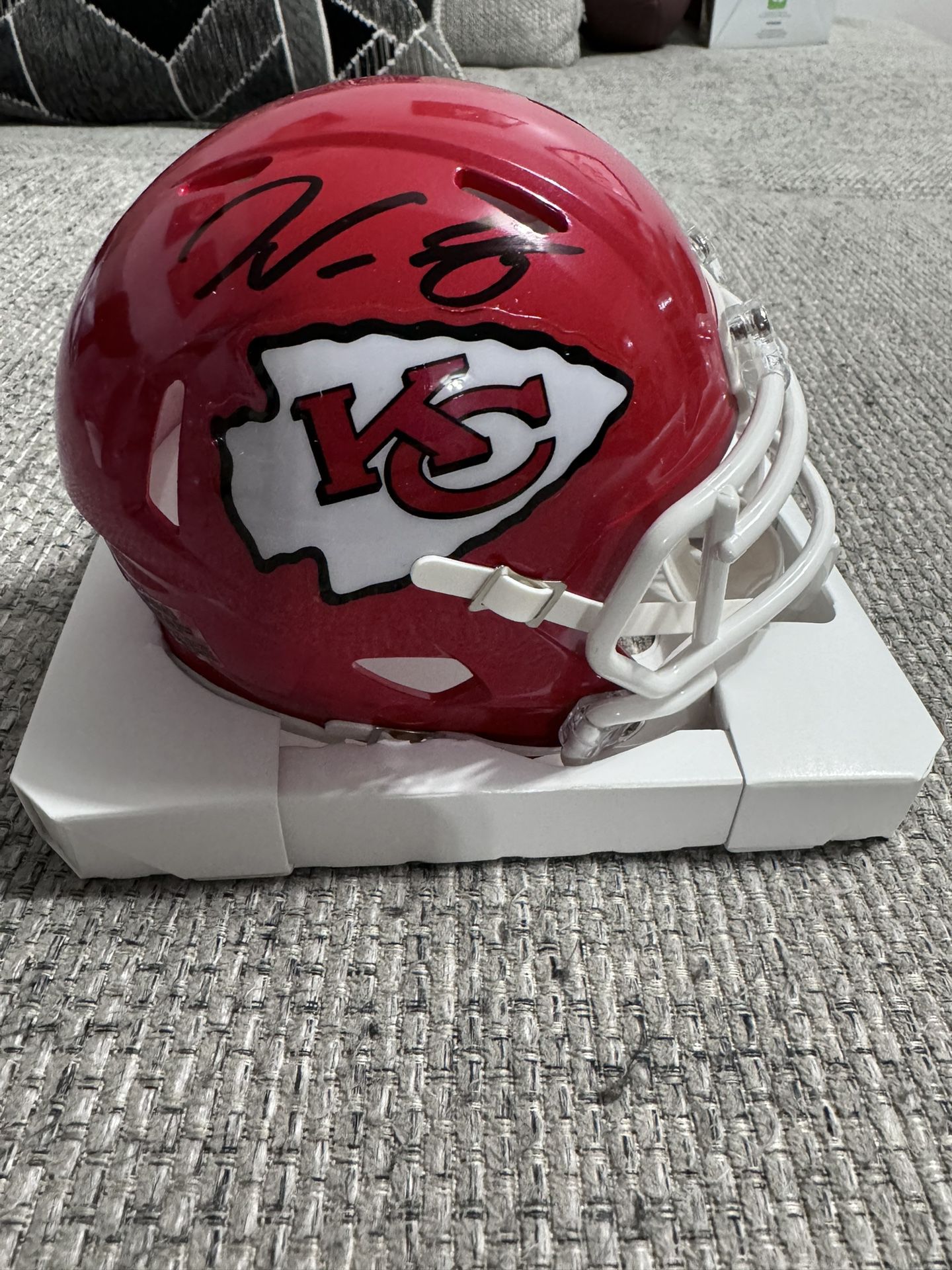 Noah Gray Signed Autograph Mini Helmet With Beckett Coa - Kansas City Chiefs