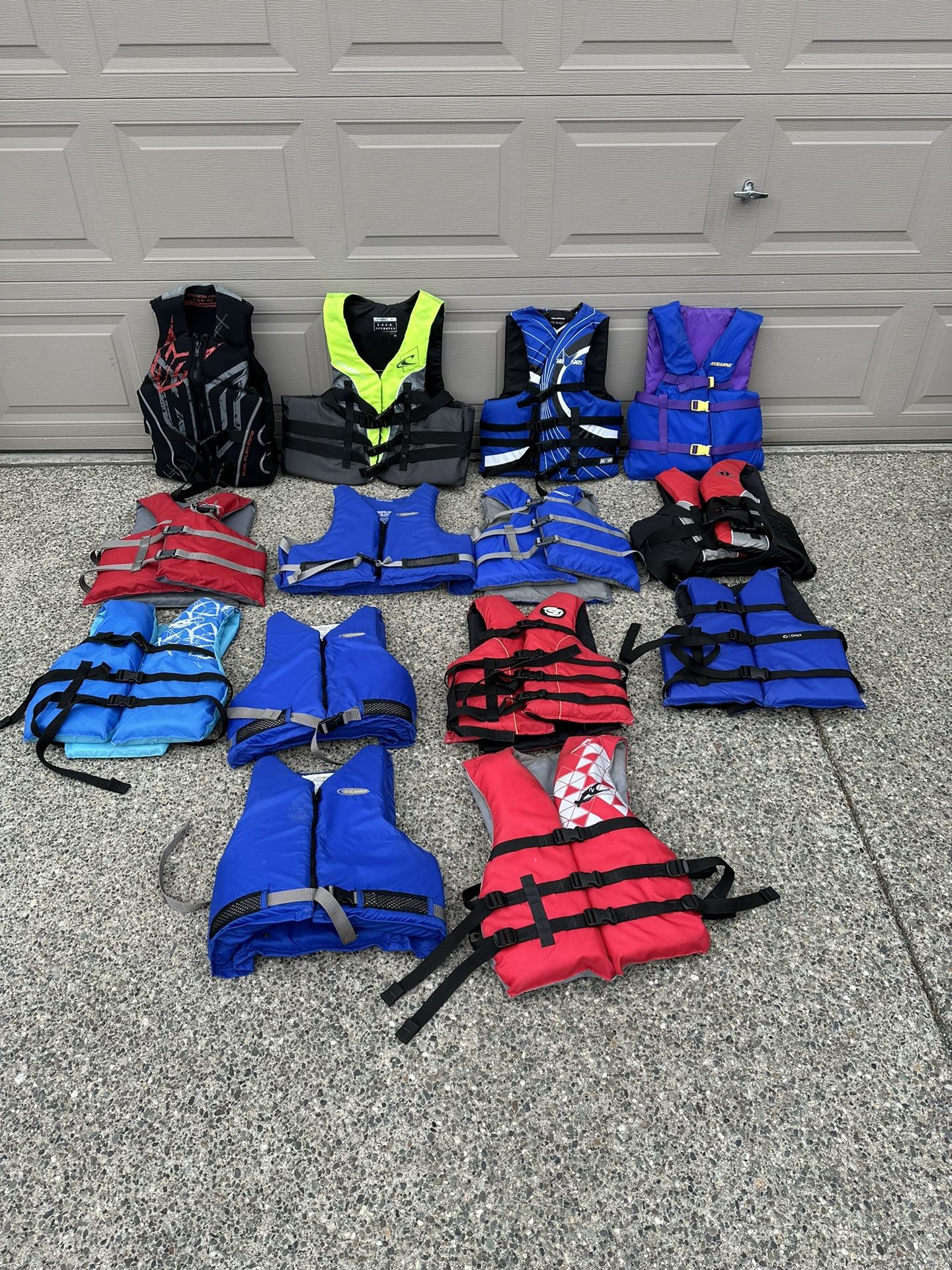 Adult Life Jackets And Life Vests