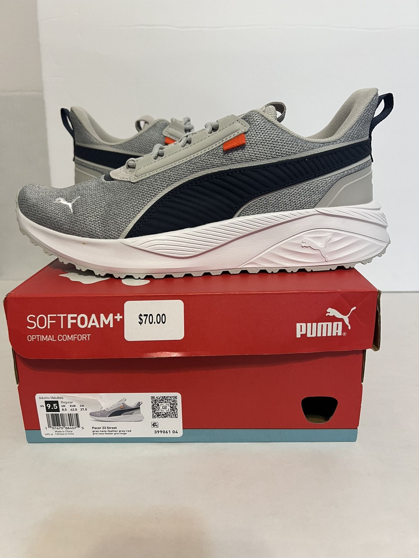 Puma Sneakers