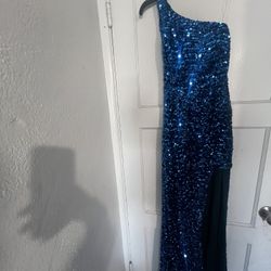 royal blue prom dress