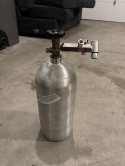 Soda Stream CO2 Refill Kit (10lb Cylinder + Refill Adapters)