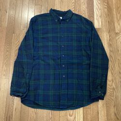 L.L. Bean Men’s Outdoor Green And Blue Plaid Flannel Casual Button Down Shirt 