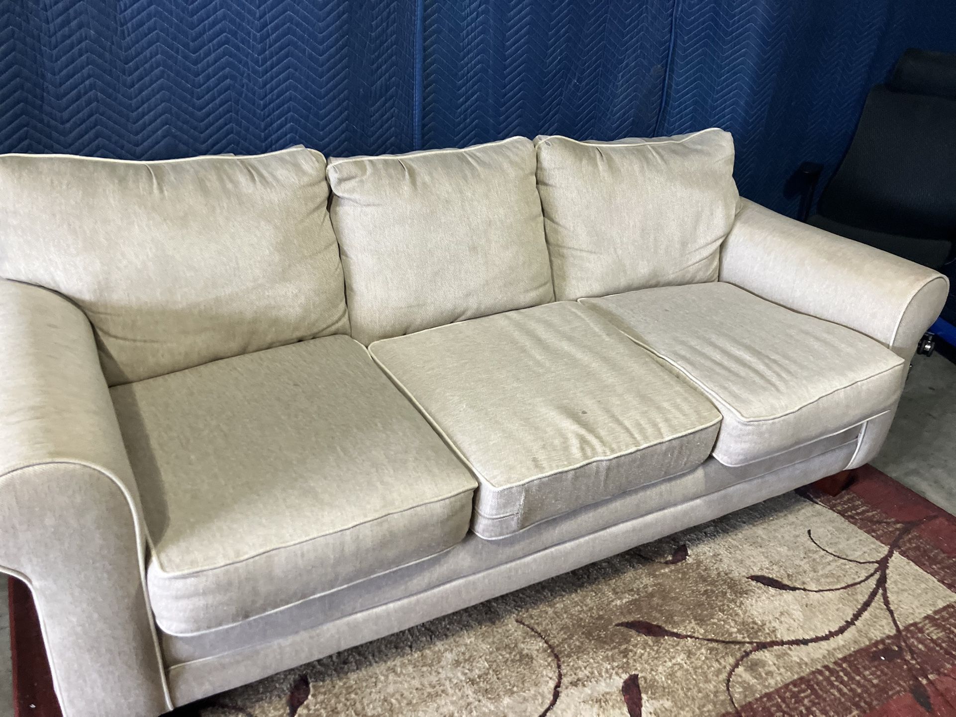 Tan pull out couch (DELIVERY AVAILABLE