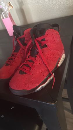 Size 8 men’s Jordan’s