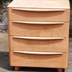 beautiful 1954 Heywood Wakefield solid birch Encore DRESSER and Others