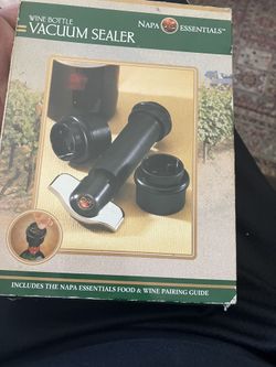 Wine Bottle Vacuum Sealer
