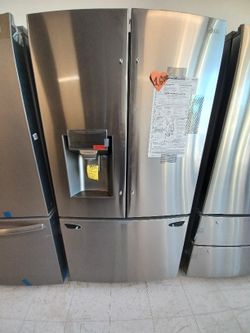 Lg Stainless Steel French Door Refrigerator New Open Box 6Month's Warranty 