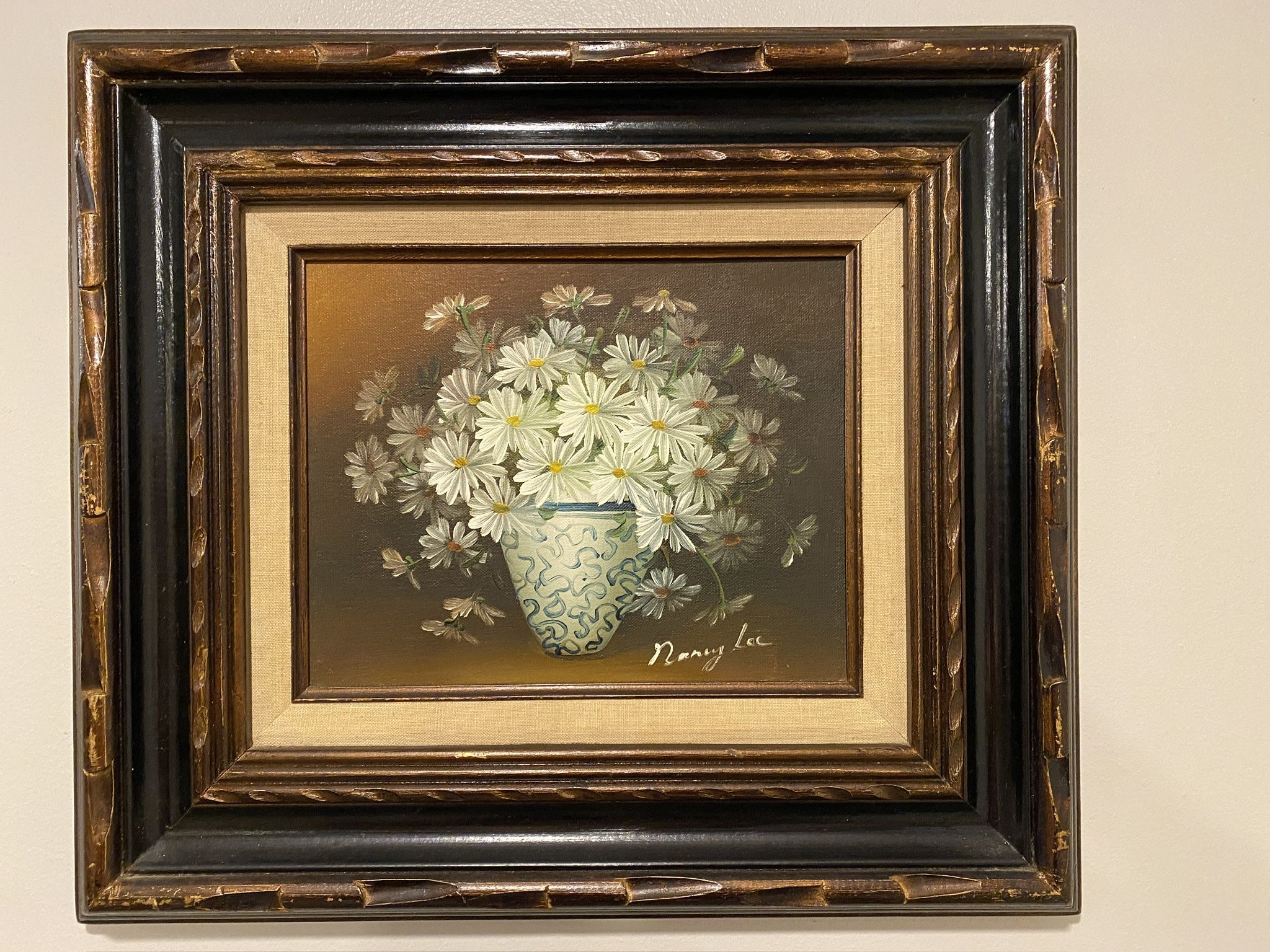 Vintage Signed Nancy Lee Daises in a Vase Oil Painting in Wooden Frame   