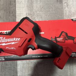 Milwaukee 18 Volt Hackzall Saw  Fuel New ! Tool Only 