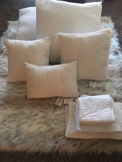 Decorative Throw Blanket And Large Display Pillows $25 (Upland)