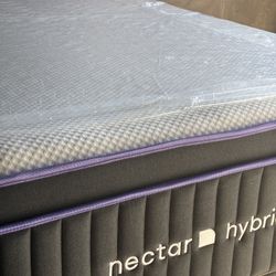 Brand New  Memory  Foam Queen Size Mattress 