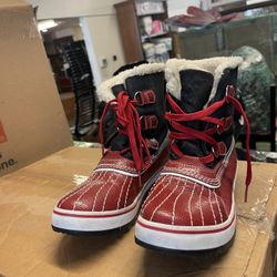 Woman’s snow boots, 7 1/2 by sketcher red and black