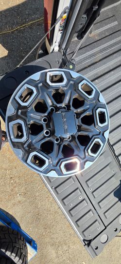 Gmc 20" Rims 8x180mm