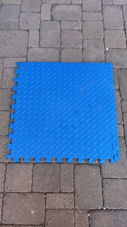 20 Prosource Exercise Mats 24” x 24”