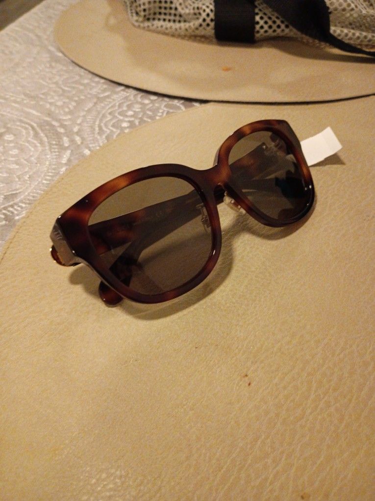 Gucci Glasses (NEW with TAGS)