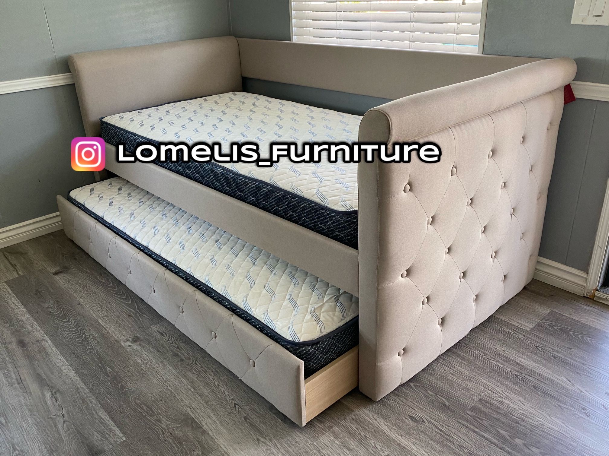 Twin/Twin Beige Nailtrim Daybed w. Orthopedic Mattresses Included 