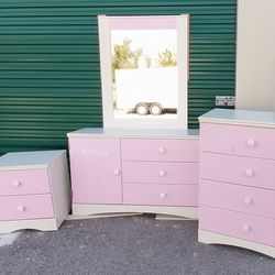 Girls Drawers