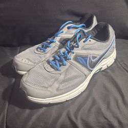 men’s Nike running shoes impact groove