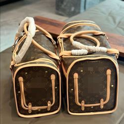 dog carrier