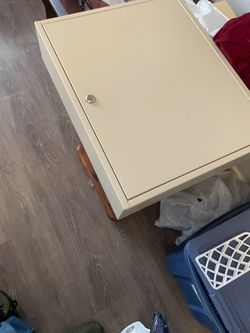 Lock box for keys and more with key