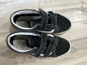 Used Vans Youth Size 1.5 Shoes