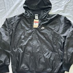 Size Large New Nike Wind Breaker Jacket 