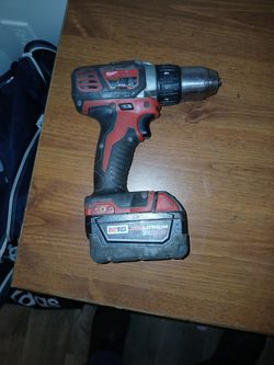 Milwaukee half inch drill driver