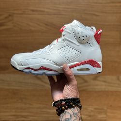Jordan 6 Retro Red Oreo Sz 10.5