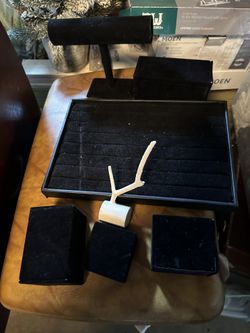 Jewelry Display Items