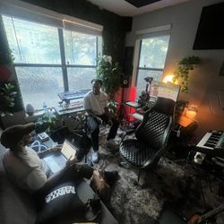 Industry Vocal Recording Studio 