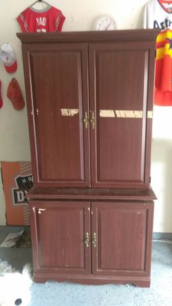 Huge executive desk (cheap)