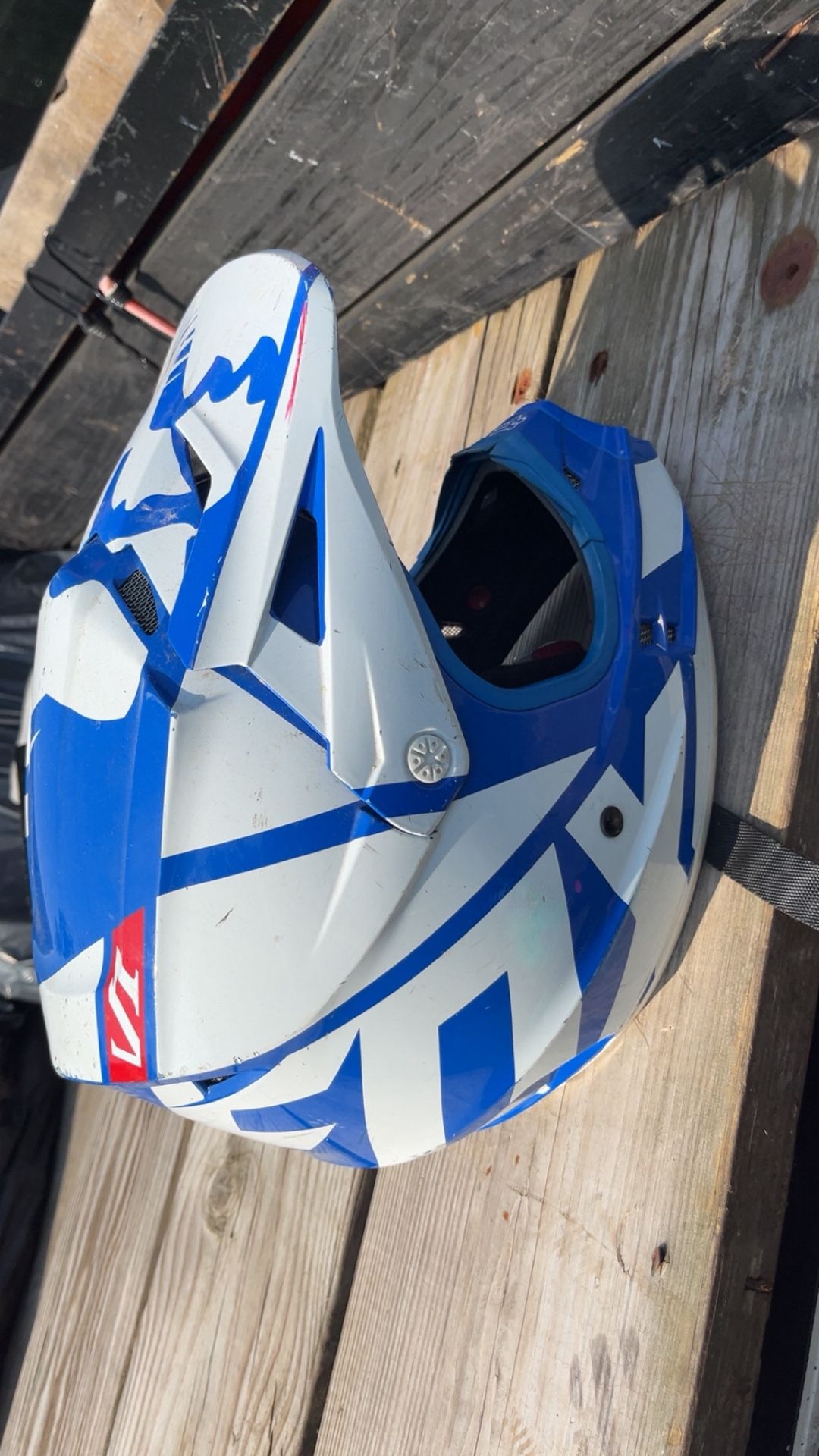 Fox Helmet Size LARGE /59/60