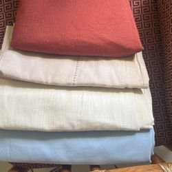 Dining room table table cloths