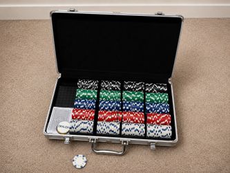 Poker chips